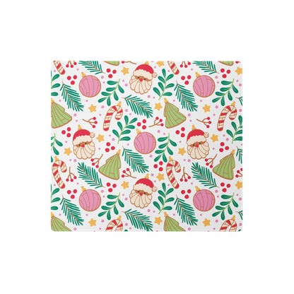 White Navidad Pan Desk Mat